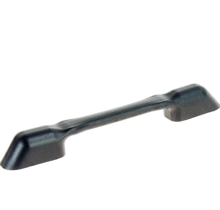 F011